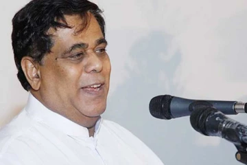 பொதுக்கூட்டத்தில் மக்களை வாயடைக்க வைத்த அமைச்சர்