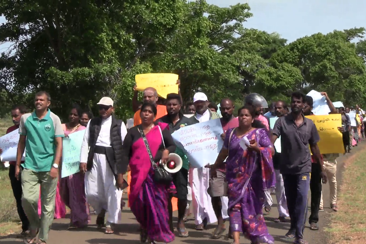காற்றாலை திட்டத்திற்கு எதிராக பூநகரியில் வெடித்த போராட்டம் | Protest In Pooneryn Against The Wind Farm Project