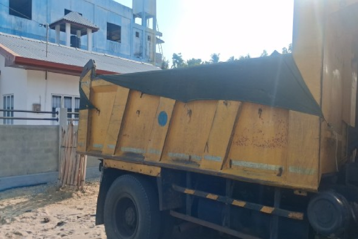 யாழில் நள்ளிரவில் அதிர வைத்த பொலிஸாரின் துப்பாக்கிச்சூடு ; அம்பலமான சட்டவிரோத செயல் | Gunfire Shocks Jaffna In Midnight Shooting