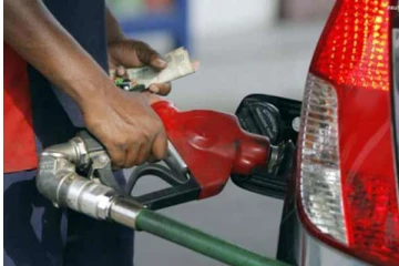 எரிபொருள் விலை குறைய வாய்ப்பு