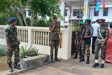 யாழிற்கு விரைந்துள்ள முக்கிய குழு! வீதிகளில் களமிறக்கப்பட்டுள்ள இராணுவத்தினர் (Photos)