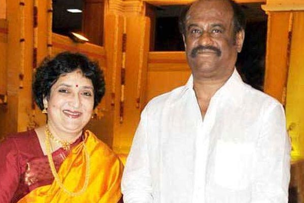 லதாவை ரஜினிக்கு திருமணம் செய்து வைத்தது இந்த நடிகர் தான்.. யார் தெரியுமா | Rajinikanth Talk About His Marriage And Mgr