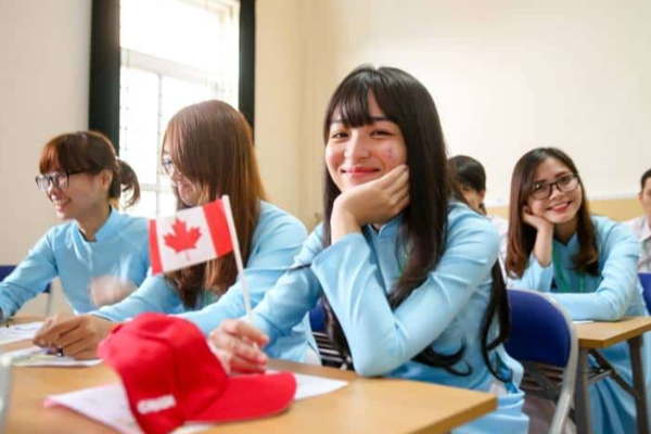 கனடா செல்ல காத்திருக்கும் மாணவர்களுக்கு மகிழ்ச்சித்தகவல்; அரசின் புதிய திட்டம் | Good News For Students Waiting To Go To Canada