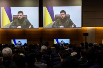 உக்ரைன் போர்க்களத்துக்கு மத்தியில் ராஜதந்திர நெருக்கடி! 45ரஷ்யர்களை வெளியேற்றும் போலந்து! (காணொளி)