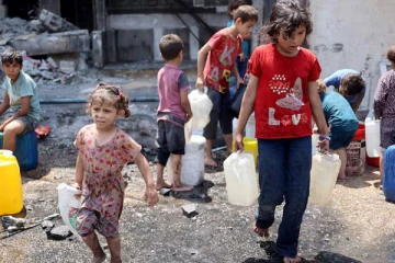 100 குழந்தைக்கு ஒரு கழிவறை - மோசமான நிலையில் ரஃபா