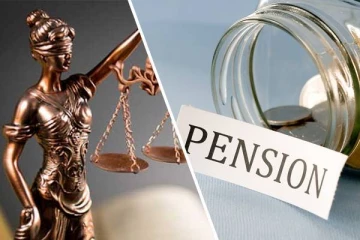 அறுபது வயதில் ஓய்வுபெறுவதை எதிர்த்து மேன்முறையீட்டு நீதிமன்றத்தில் வழக்கு