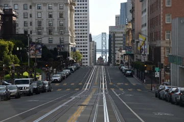 சீனாவில் பரவும் கொரேனா தொற்று..முழு ஊரடங்கு மீண்டும் அமல் - வீடுகளில் முடங்கிய மக்கள்..!