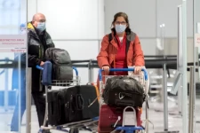 கனடாவிற்குள் நுழைய இனி இது கட்டாயம்!