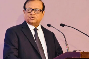 මත්ද්‍රව්‍ය වලට ඇබ්බැහි වූ පාසල් සිසුන් 81ක් ගැන ගත් තීරණය ඇමති කියයි..