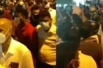 “දවසින් බාගයක් කලුවරේ තියලා, පෝලිම්වල මිනිස්සු මැරිලා වැටිලා, කඳුළු ගෑසුත් ගහලා...!" - ලංකාවේ නස්පැත්තිය ගැන ජාත්යන්තරය කියන කතා..
