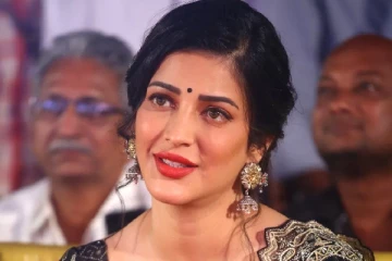 கமல் மகளை காதலிக்கும் தெலுங்கு இயக்குனர்.. மேடையில் பழிவாங்கிய ஸ்ருதி ஹாசன்