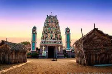 உலகில் எங்கும் இல்லாத வகையில் கருங்கல்லில் செதுக்கிய சிவன் அரண்மனை!