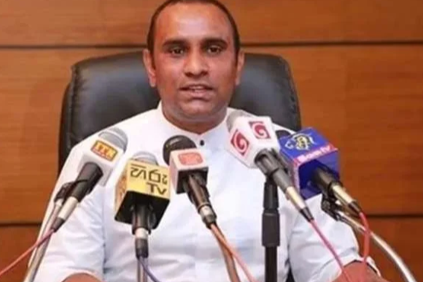 ஐக்கிய மக்கள் சக்தியை விமர்சித்த அதே கட்சி எம்.பி | Chaminda Wijesiri Criticizes Sjb