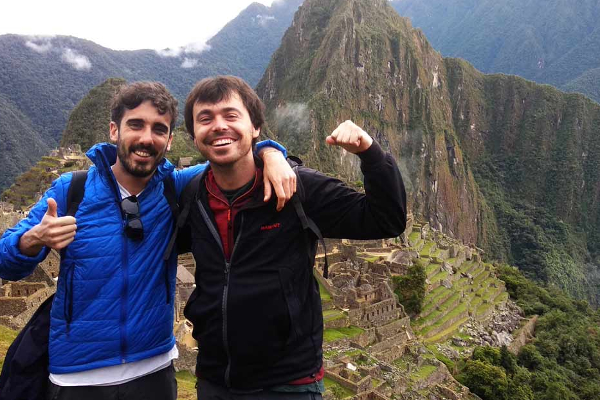 உலகப்புகழ் பெற்ற சுற்றுலாத்தலத்தை மூடிய போராட்டம்! | Protest That Closed World Famous Machu Picchu