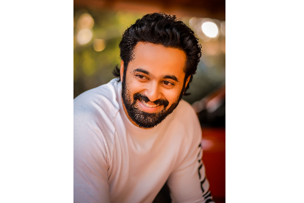 தளபதி 67 திரைப்படத்திற்காக வெறித்தனமாக ரெடியான முக்கிய மலையாள நடிகர்! புகைப்படத்துடன் உறுதி செய்தாரா? | Famouse Malayalam Actor In 67 தளபதி 67 திரைப்படத்திற்காக வெறித்தனமாக ரெடியான முக்கிய மலையாள நடிகர்! புகைப்படத்துடன் உறுதி செய்தாரா? | Famouse Malayalam Actor In 67