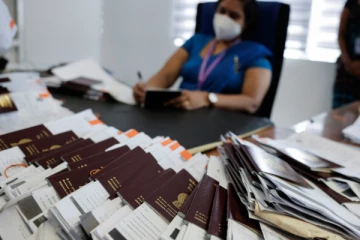 மட்டுப்படுத்தப்படும் கடவுச்சீட்டு வழங்கல்