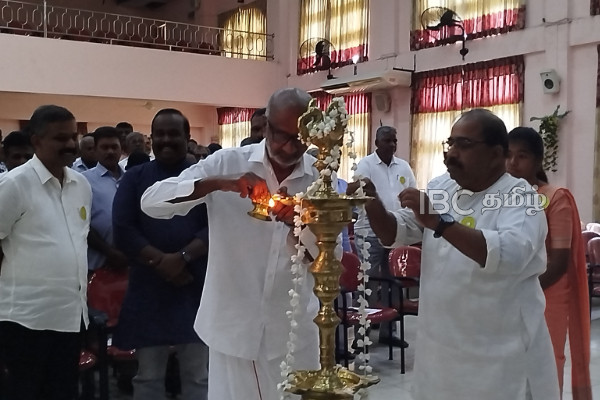 ஜனநாயக தமிழ் தேசிய கூட்டணியின் பேராளர் மாநாடு யாழில் ஆரம்பம் | Dtna Conference Begins In Jaffna