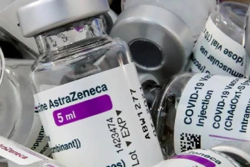 குறையும் ஆஸ்ட்ராசெனகா தடுப்பூசியின் செயல்திறன்: ஆய்வில் தகவல்