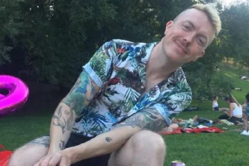 தாயாரை காப்பாற்ற தனது உயிரை விட்ட கனேடியர்: உலுக்கும் சம்பவம்