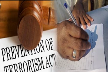 மட்டக்களப்பில் கையெழுத்து வேட்டை ; பயங்கரவாத தடைச் சட்டத்தை நீக்க கோரிக்கை