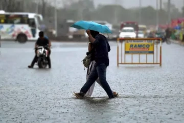 அதிகாலை கரையை கடந்த மொந்தா புயல்.., தமிழகத்தில் 6 நாட்களுக்கு மழை பெய்யும்
