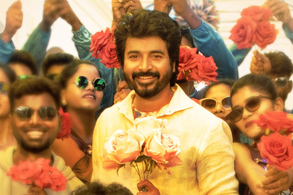 பிரின்ஸ் சென்சார் முடிந்தது! ரிசல்ட் இதோ.. ரன்டைம் என்ன தெரியுமா? | Sivakarthikeyan Prince Censored U Runtime Details பிரின்ஸ் சென்சார் முடிந்தது! ரிசல்ட் இதோ.. ரன்டைம் என்ன தெரியுமா? | Sivakarthikeyan Prince Censored U Runtime Details