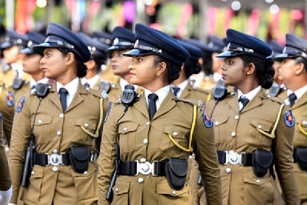 பத்தாயிரம் காவல்துறையினர் தொடர்பில் எடுக்கப்பட்ட முடிவு - சிறிலங்கா அமைச்சரவை அனுமதி | Promote Nearly 10 000 Police Officers