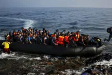 கிரீஸ் நாட்டுக்குள் நுழைய முயன்ற 600 ஏதிலிகள் கைது