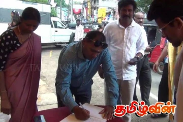 மலையக மக்களின் உரிமைகளை பாதுகாக்க ஹட்டனில் கையெழுத்து வேட்டை