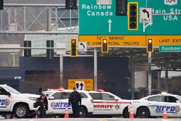 கனடா - அமெரிக்க எல்லையில் கார் வெடிகுண்டு தாக்குதல்: மூடப்பட்ட நயாகரா எல்லை