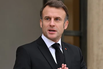 அபாயம் மிக்க நிகழ்ச்சியில் கலந்துகொள்ளும் பிரான்ஸ் ஜனாதிபதி மேக்ரான்