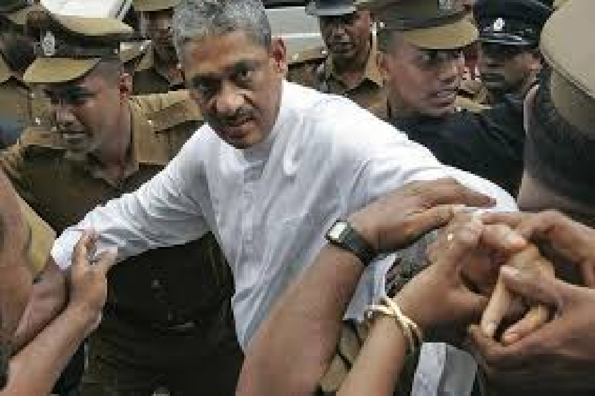 கோட்டாபய ராஜபக்சவின் அடிமையே சுரேஷ் சாலே : போட்டுத்தாக்கும் பொன்சேகா | Saleh A Slave Of Gotabaya
