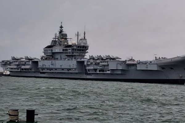 புயலின் கோரதாண்டவம்.. வெளிநாட்டு அதிகாரிகளுடன் அவசர கூட்டம் | Sri Lanka Weather Cyclone Ditwah Heavy Rain Update