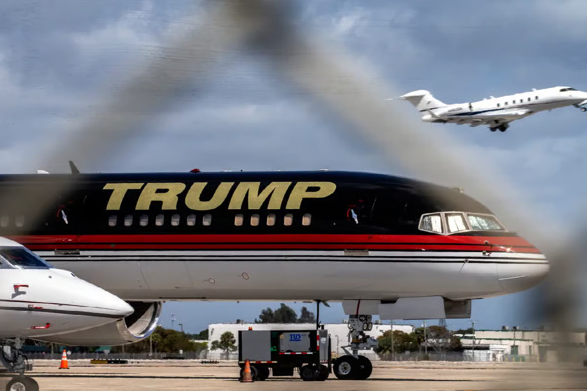 அமெரிக்க விமான நிலையமொன்றின் பெயர் ட்ரம்ப் விமானநிலையம் என மாற்றம் | Usa Made Renaming The Airport To Trump Airport அமெரிக்க விமான நிலையமொன்றின் பெயர் ட்ரம்ப் விமானநிலையம் என மாற்றம் | Usa Made Renaming The Airport To Trump Airport