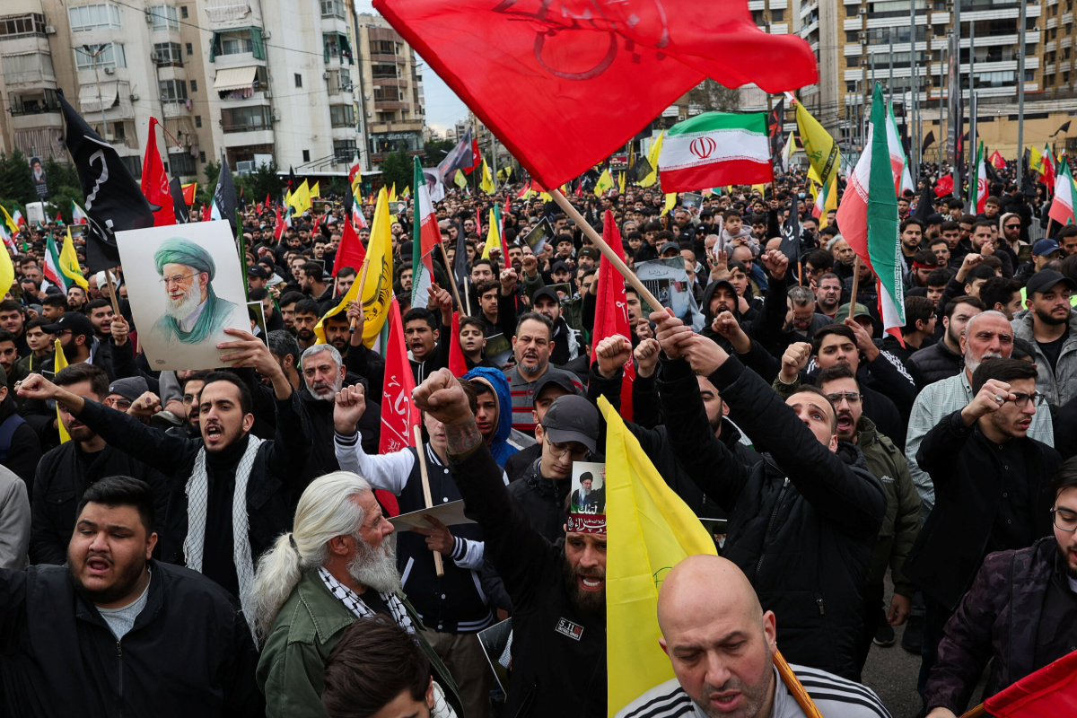 தெற்கு லெபனானில் தரைவழி நடவடிக்கைகளைத் தொடங்கும் இஸ்ரேல் | Israel Launches Ground Operations In South Lebanon