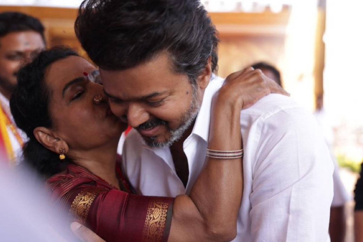 மாலை 6 மணிக்கு மேல் விஜய் அப்படிதான் இருப்பார்!! தாயார் ஷோபா சொன்ன விஷயம்.. | What Shoba Said About Vijay Is Going After 6 Clock