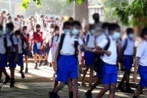 கல்வியை டிஜிட்டல் மயமாக்கும் செயற்திட்டம்; அதிகரிக்கும் கல்வி வலயங்கள்; கல்வி அமைச்சரின் அறிவிப்பு! | Internet Feasibility To School Sri Lanka Education