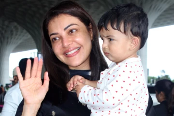 கார் ஓட்டும் அளவிற்கு வளர்ந்துவிட்ட காஜல் அகர்வால் மகன்.. புகைப்படத்தை நீங்களே பாருங்க