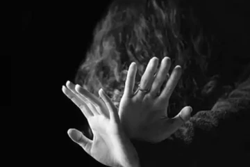 ‘முத்தம் மட்டும் தான் கொடுத்தேன்’-பாலியல் தொல்லை விவகாரத்தில் சிக்கிய நபர் வாக்குமூலம்