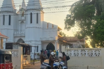 ஈஸ்டர் தின நிகழ்வுகளுக்கு நாடு முழுவதும் குவியும் பொலிஸார் மற்றும் இராணுவத்தினர்!