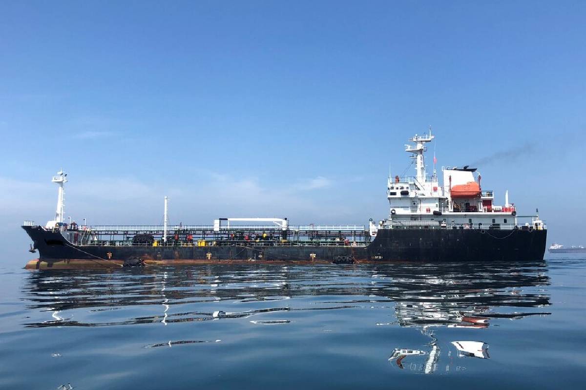 ஈரானிய எண்ணெயை வாங்கிய சீன நிறுவனம்: அமெரிக்கா அதிரடி நடவடிக்கை | Chinese Refinery Buying Iranian Oil