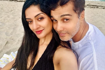 வெளிநாட்டில் ஜோடியாக சுற்றும் வினய் - விமலா ராமன்! - வைரல் ஸ்டில்கள்