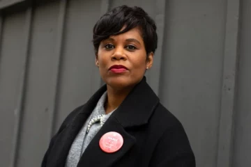 உலக வாழ் தமிழர்களுக்கு கனடாவில் இருந்து வந்த தீபாவளி வாழ்த்து