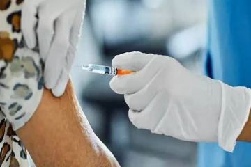 2 தடுப்பூசி செலுத்தினாலும் பூஸ்டர் தடுப்பூசி பலனளிக்காதாம்.. எச்சரித்த உலக சுகாதார மையம்!