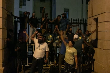 கைது செய்யப்பட்ட 21 பேரும் பிணையில் செல்ல அனுமதி: கொழும்பு கோட்டை நீதவான் நீதிமன்றம்