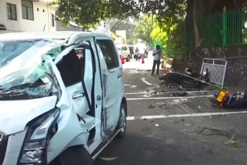 බොරැල්ලේ මාරක රිය අනතුරක්