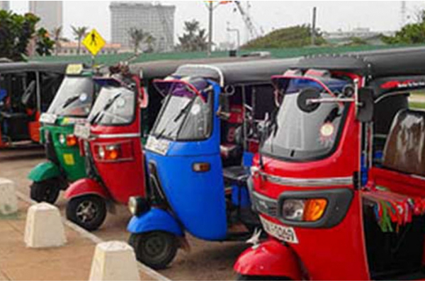 நாளை இறுதி திகதி:முச்சக்கரவண்டி சாரதிகளுக்கான அறிவிப்பு | Fuel Allocation For Three Wheel