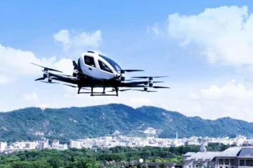 உலகின் முதல் பயணிகள் விமான டாக்ஸி : சீனா