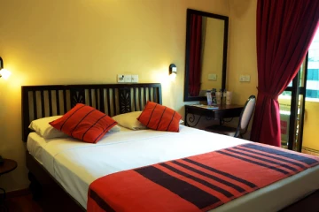 கொழும்பு ஹோட்டல் ஒன்றில் பகீர் சம்பவம்; நண்பரை தேடும் பொலிஸார்!