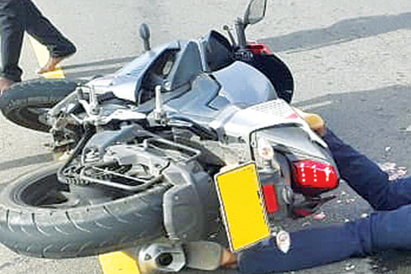 பிறந்த நாளன்றே விபத்தில் உயிரிழந்த யாழ் இளைஞன் - ஐபிசி தமிழ்